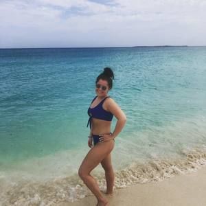 Meet your Posher, Derica